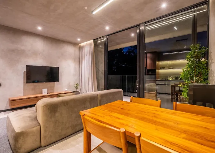 Apartahotel Jungle Vista - Peaceful Jungle Retreat With Pool Ubud